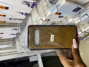 Mooper Samsung Galaxy S10 Premium Leather Slim Back Case - thumbnail 2