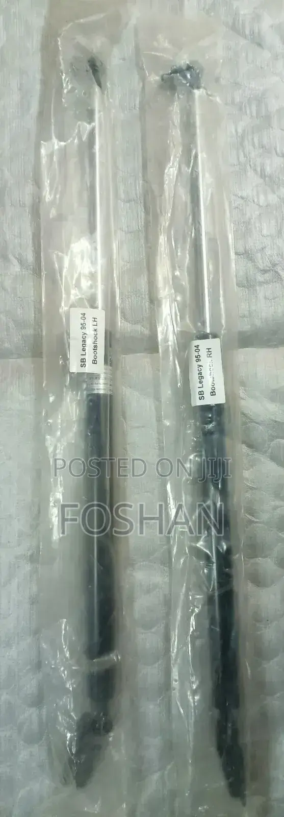 Subaru Legacy 2000 Bootshocks