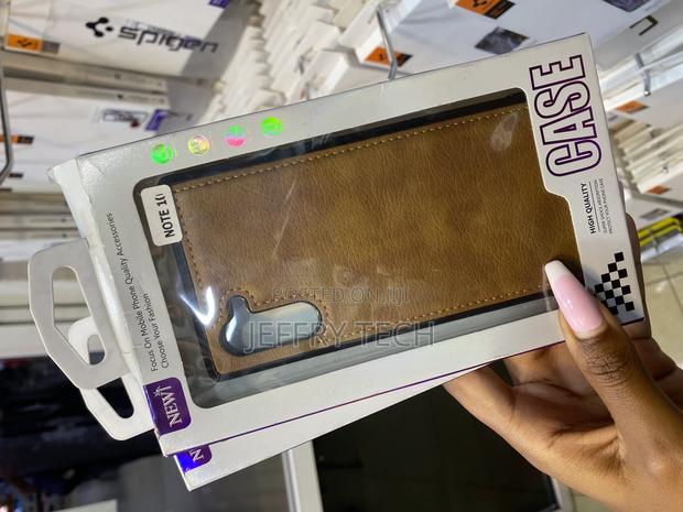 Olixar for Samsung Galaxy Note 10 Plus Genuine Leather Back Case - thumbnail 3