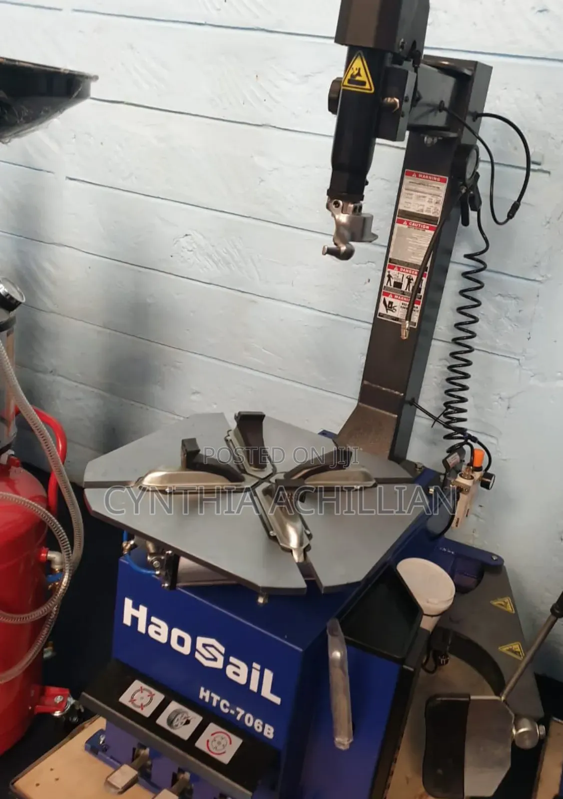 Automatic Tyre Changer Machine