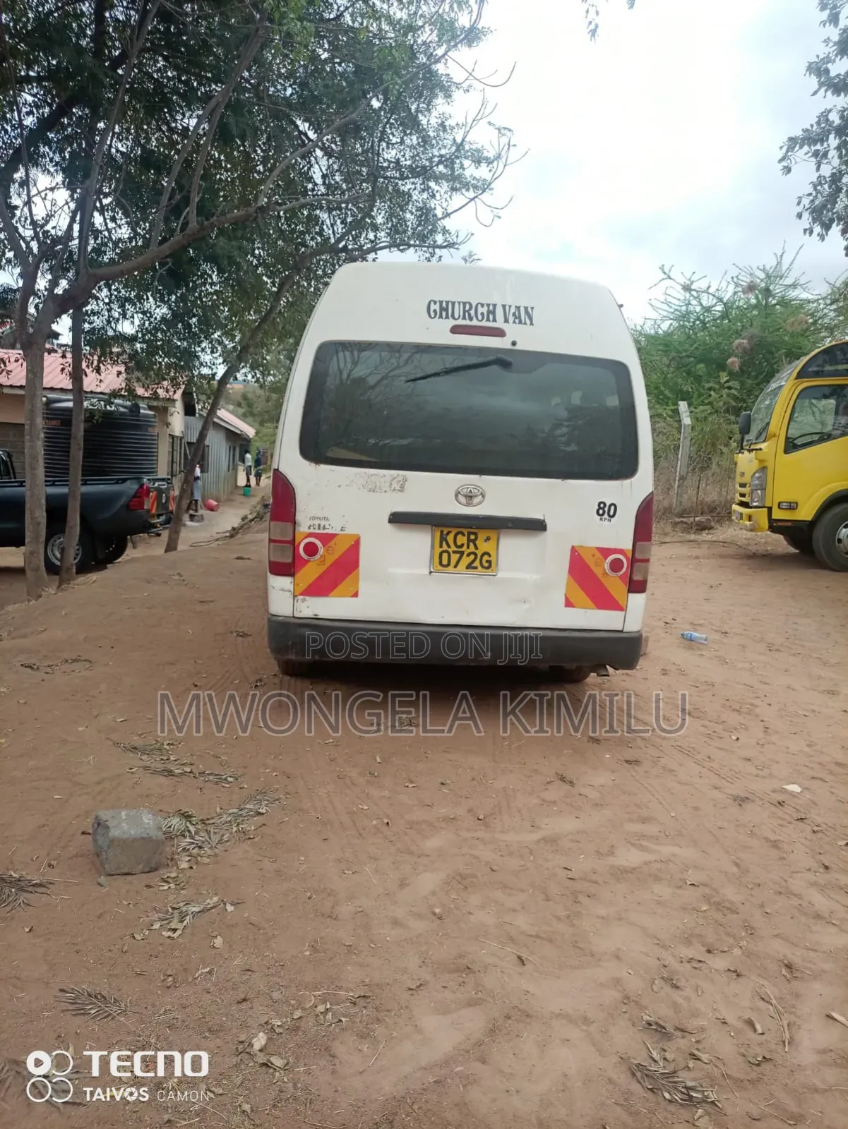 Toyota HiAce 2014 White