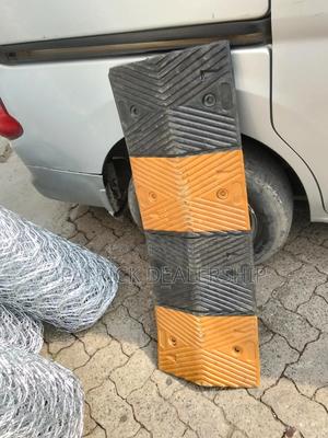 Double Paint Speed Bump - thumbnail 2