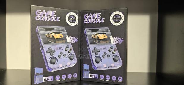 Retro Handheld Game Console-R36s - main view