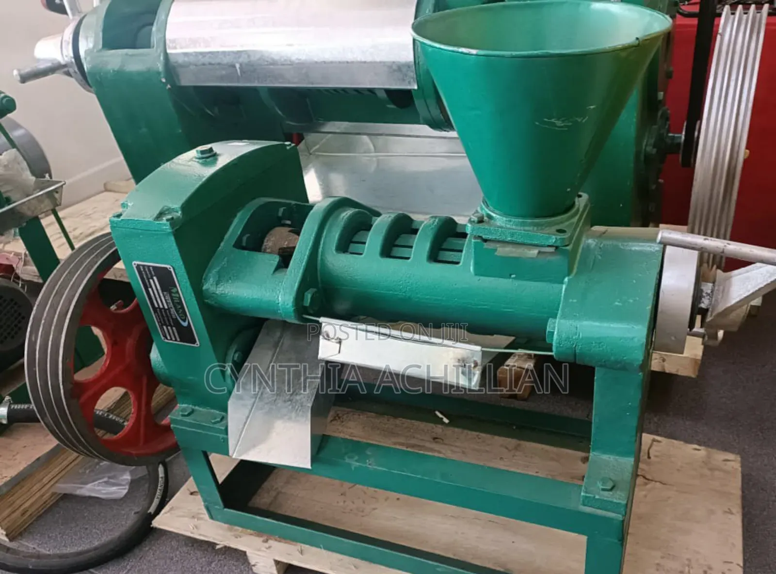 Screw Oil Pressing Machine