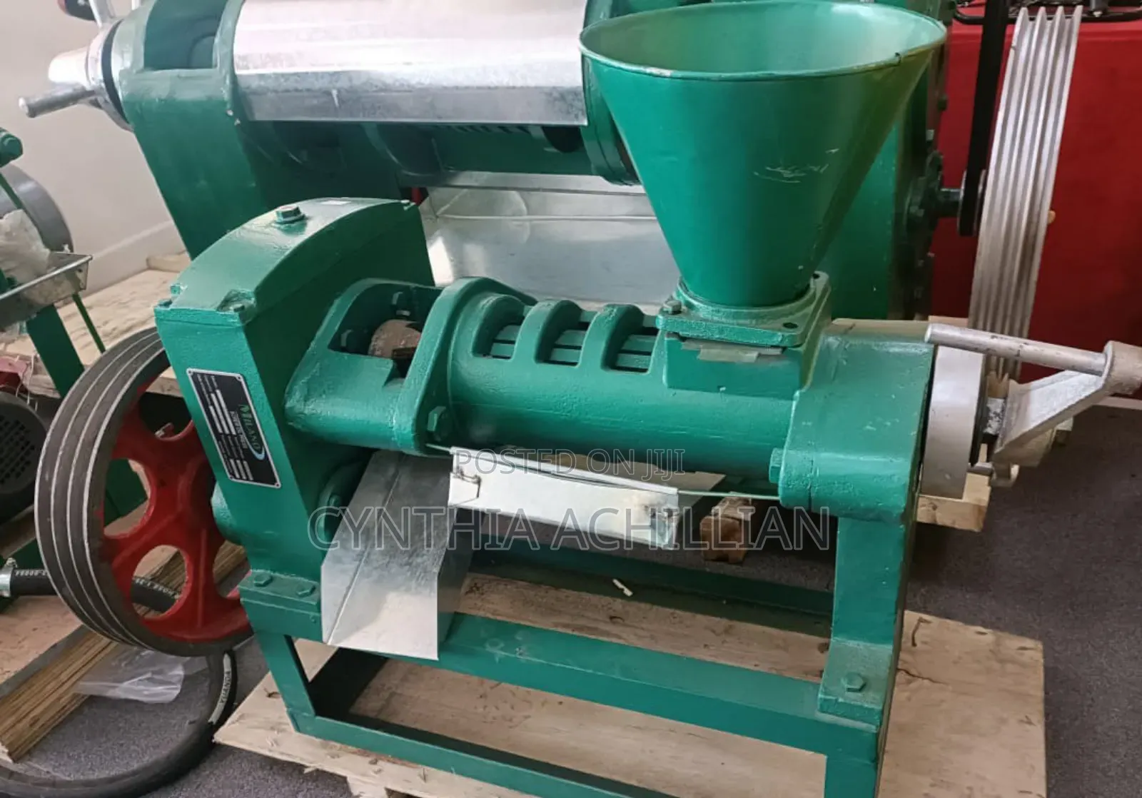 Screw Oil Pressing Machine
