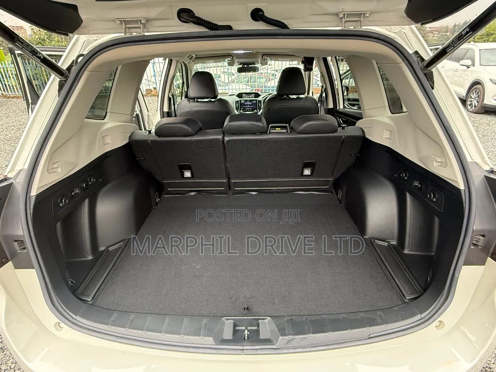 Subaru Forester 2018 Silver