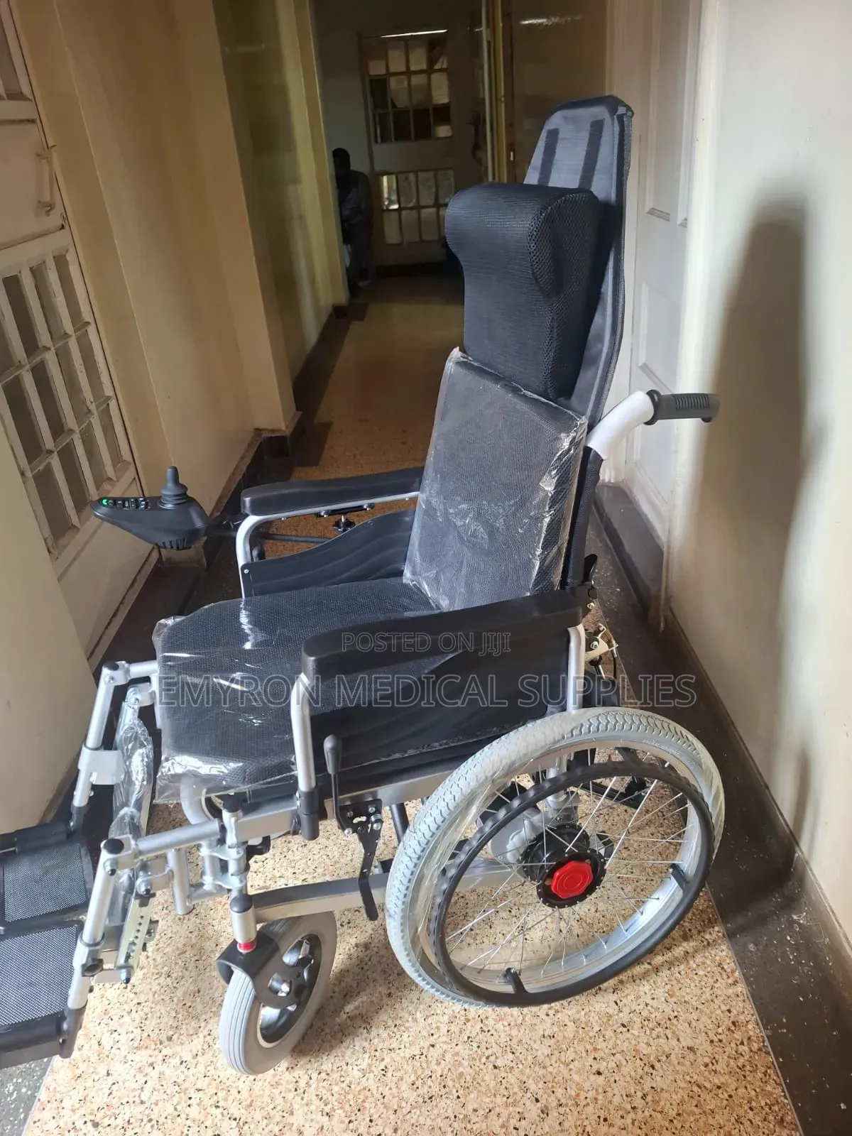 Electric Wheelchair