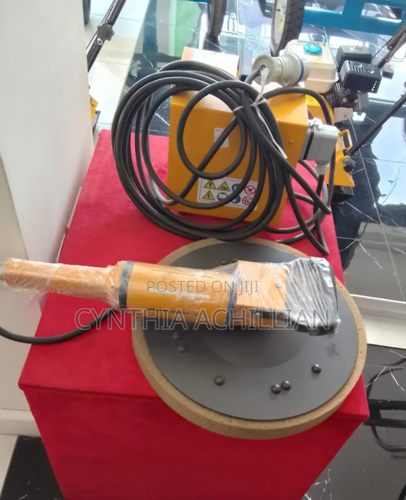 Hand Held Ultrasonic Welding Machine
