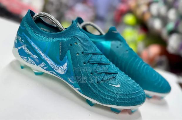 Phantom Luna Football Boots - thumbnail 4