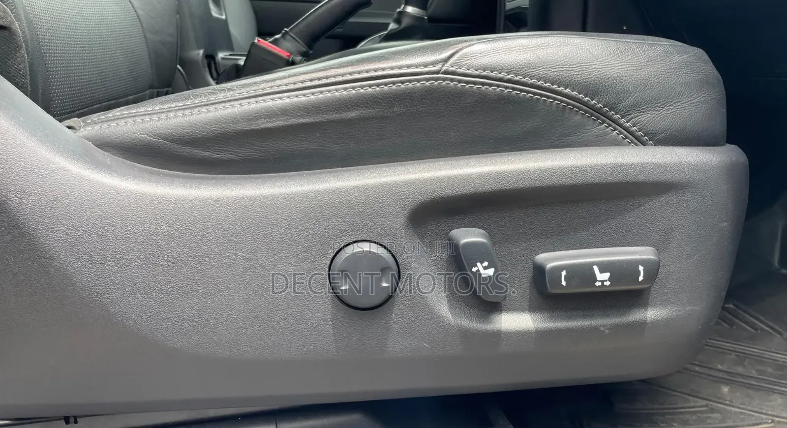 Toyota Land Cruiser Prado 2.8 2019 Gray