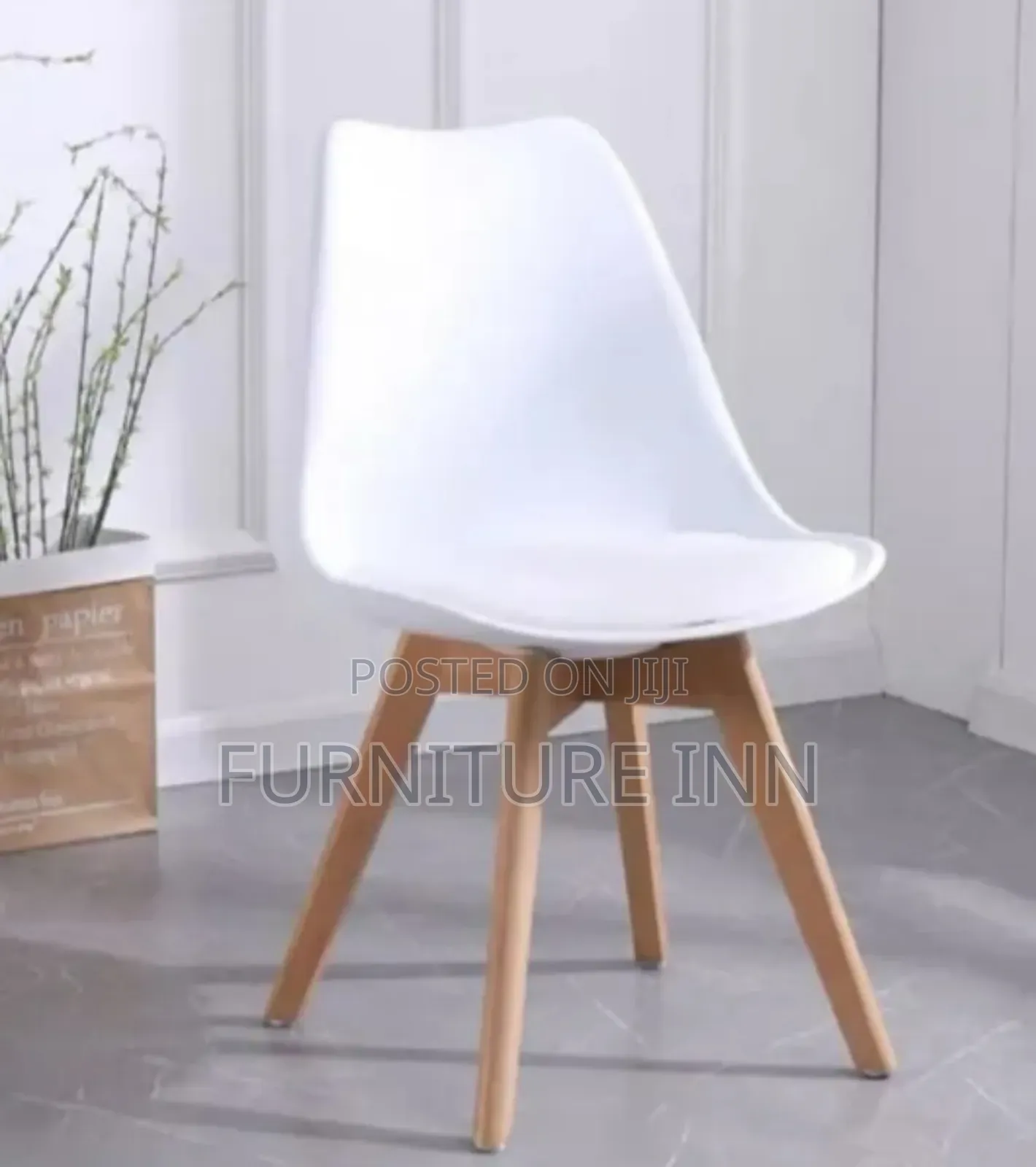White Eames Padded Dining Chair