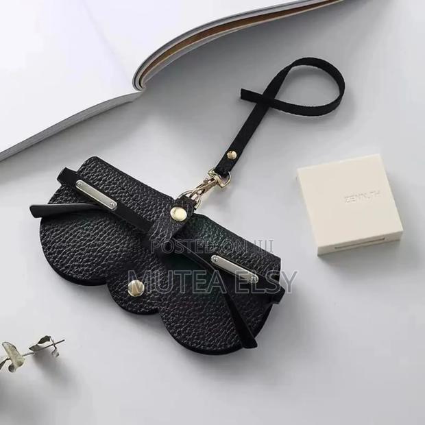 Black,White,Grey,Peach Brawn Fashion Sun Glasses Cases