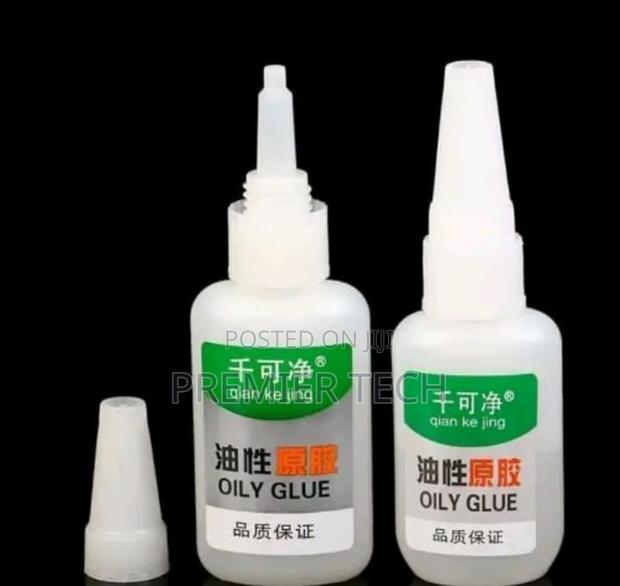 50ml Universal Oily Glue - main view