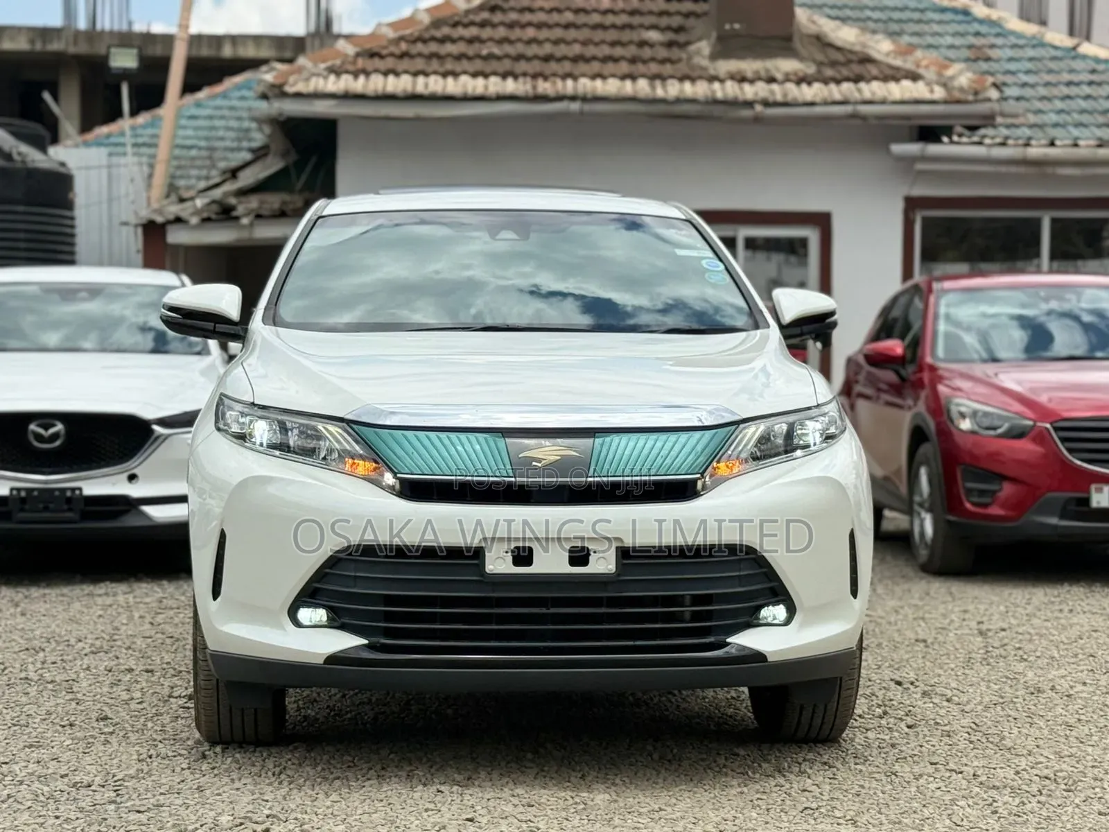 Toyota Harrier 2.0 2018 Pearl