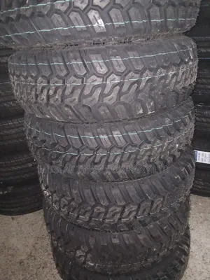 Maxtarek 235/75r15 Mt