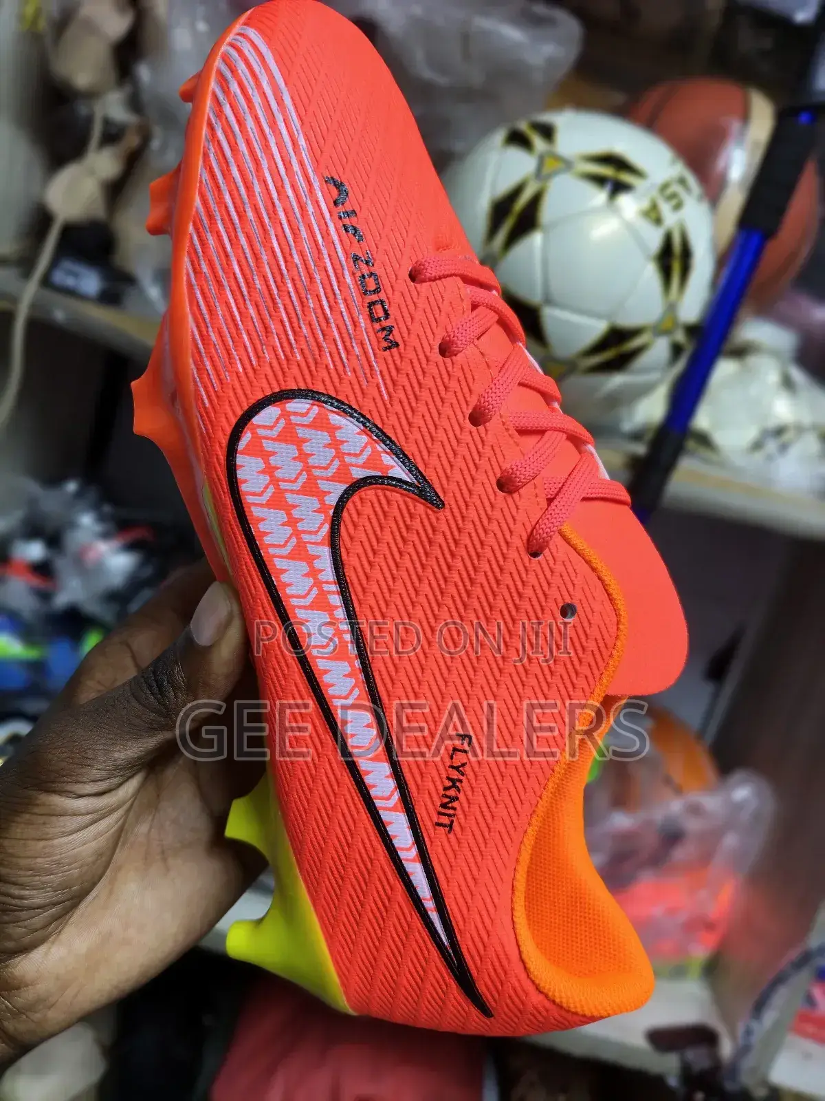 Kids Nike Football Shoes,Size 37-42
