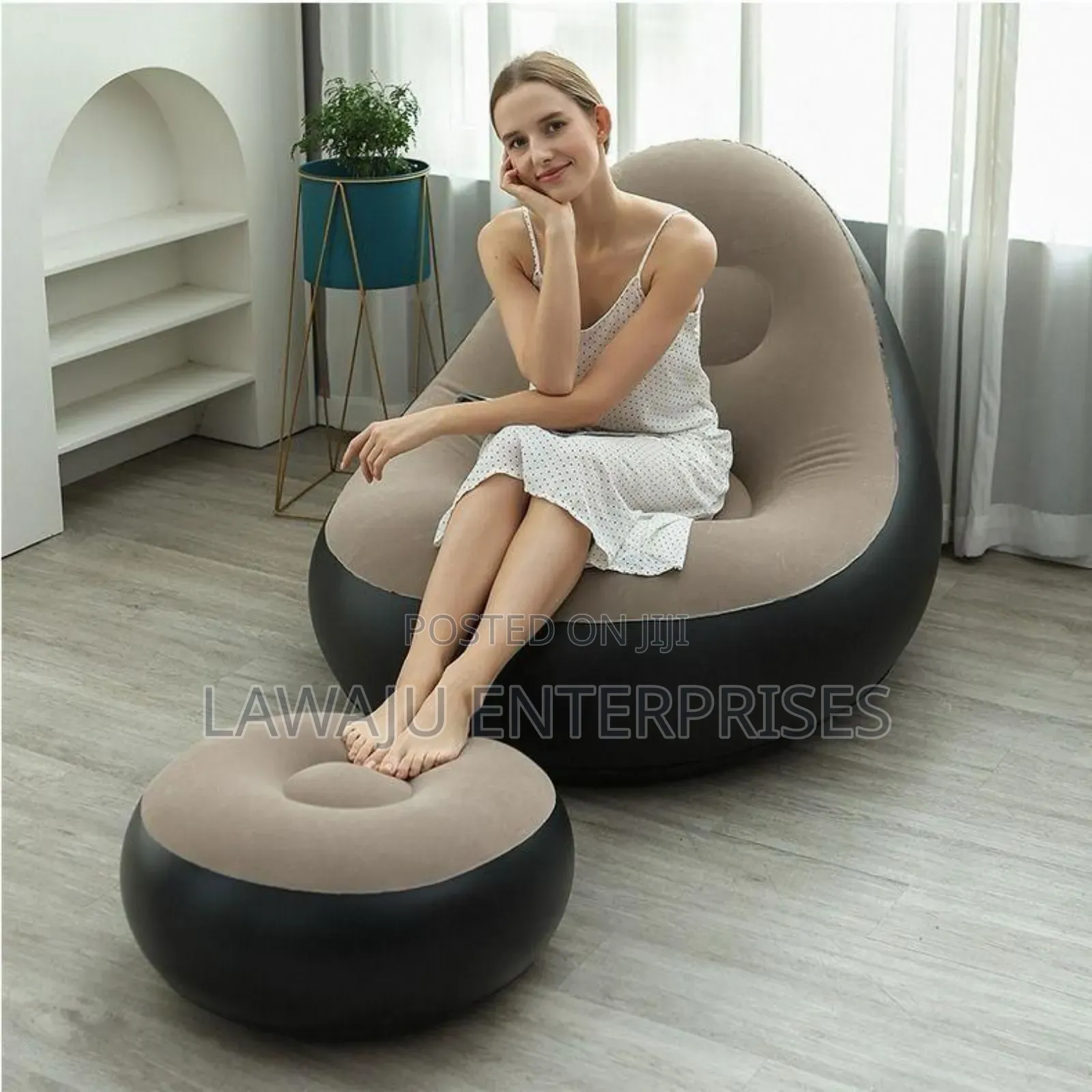Lounge Seats