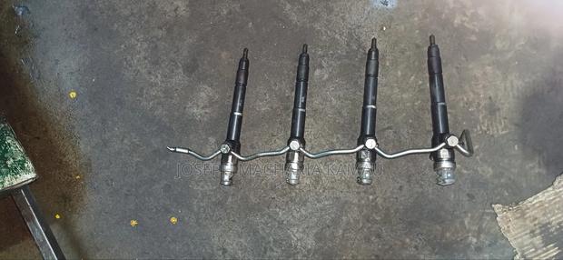 Mitsumbishi 4m41 Nozzles