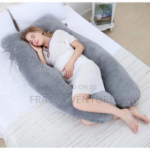 U Shaped Pregnancy Pillow - thumbnail 2