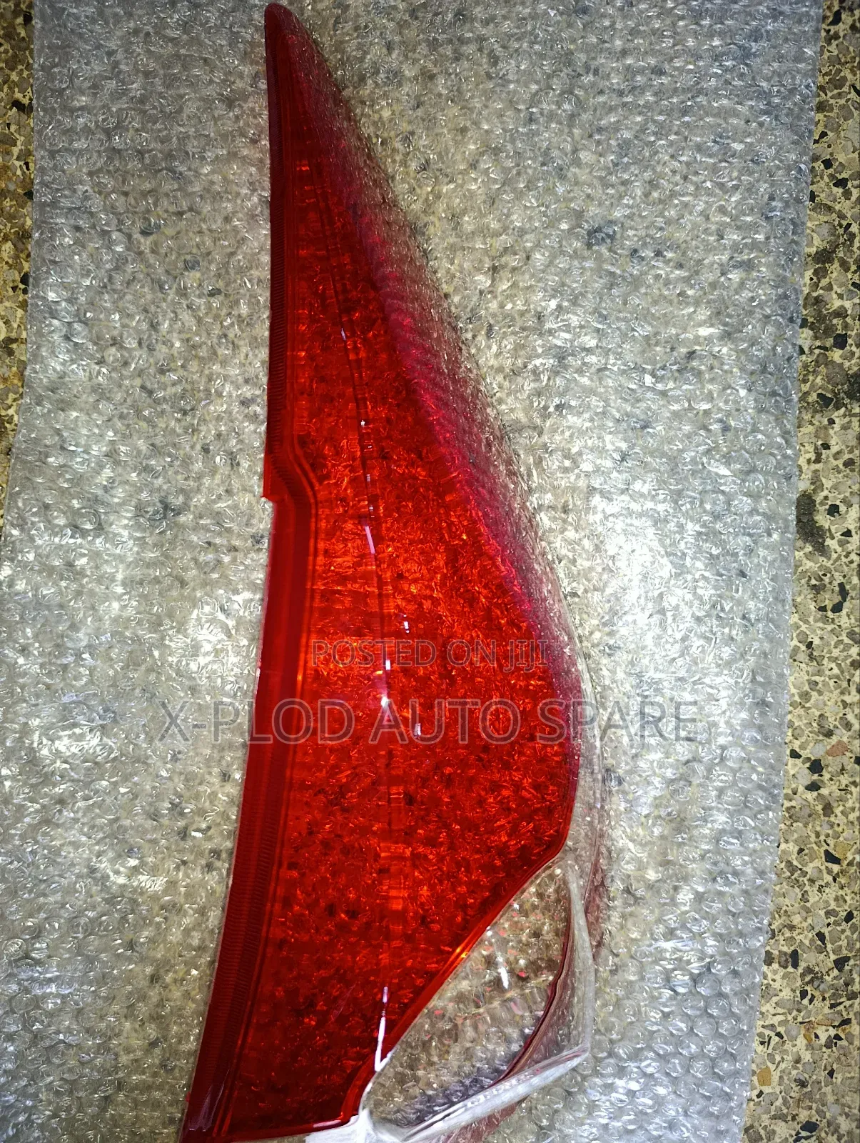 Nissan Tiida Tail Light Cover (Lens).
