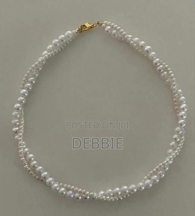 Pearl Necklace - thumbnail 4