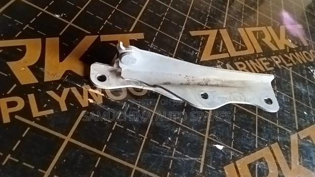 Bonnet Hinges Subaru Impreza Gg2