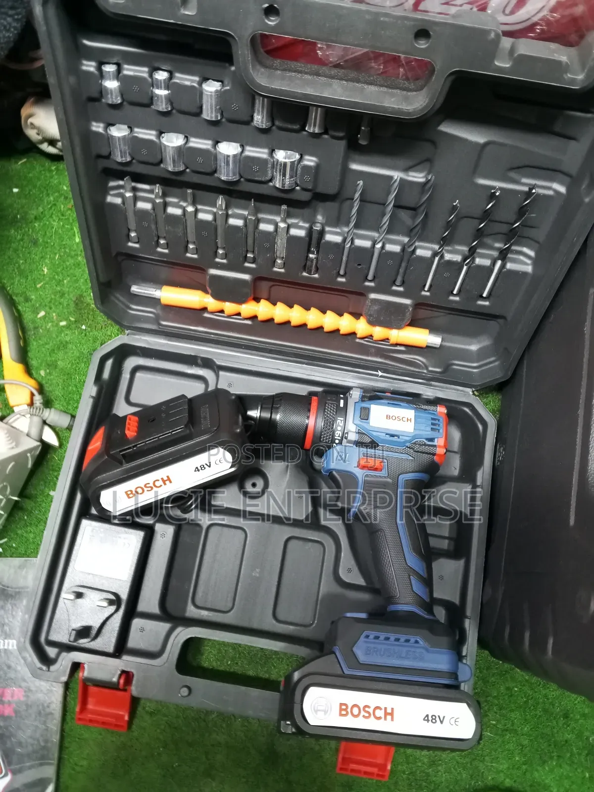 Brushless Bosch Cordless Drill 48v/ Drillset