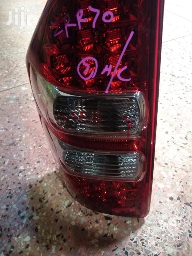 Toyota Noah 2012 Taillights