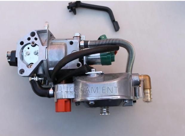 Premium Gas Carburetor - main view