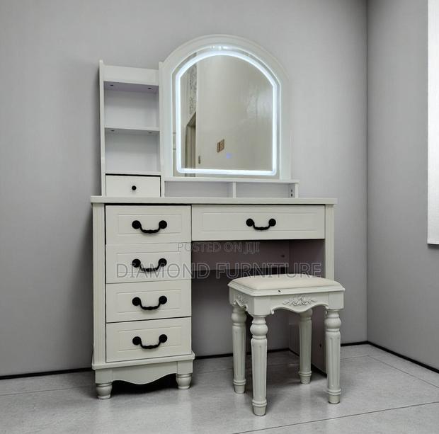 Home Furniture; Modern {Dressing Vanity Table} With Mirror Storage - thumbnail 6
