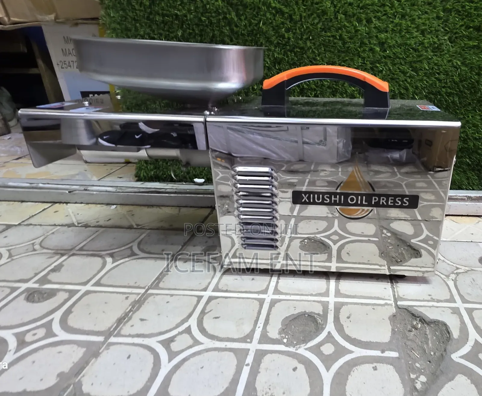Oil Press Machine/ Oil Press Machine