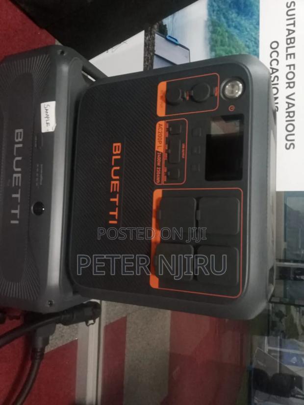 Bluetti Ac200pl 2400w Powerstation - main view