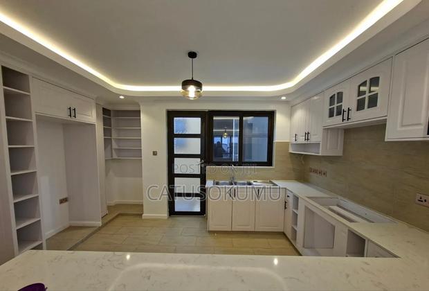 4bdrm Maisonette in Kitengela for sale - thumbnail 9