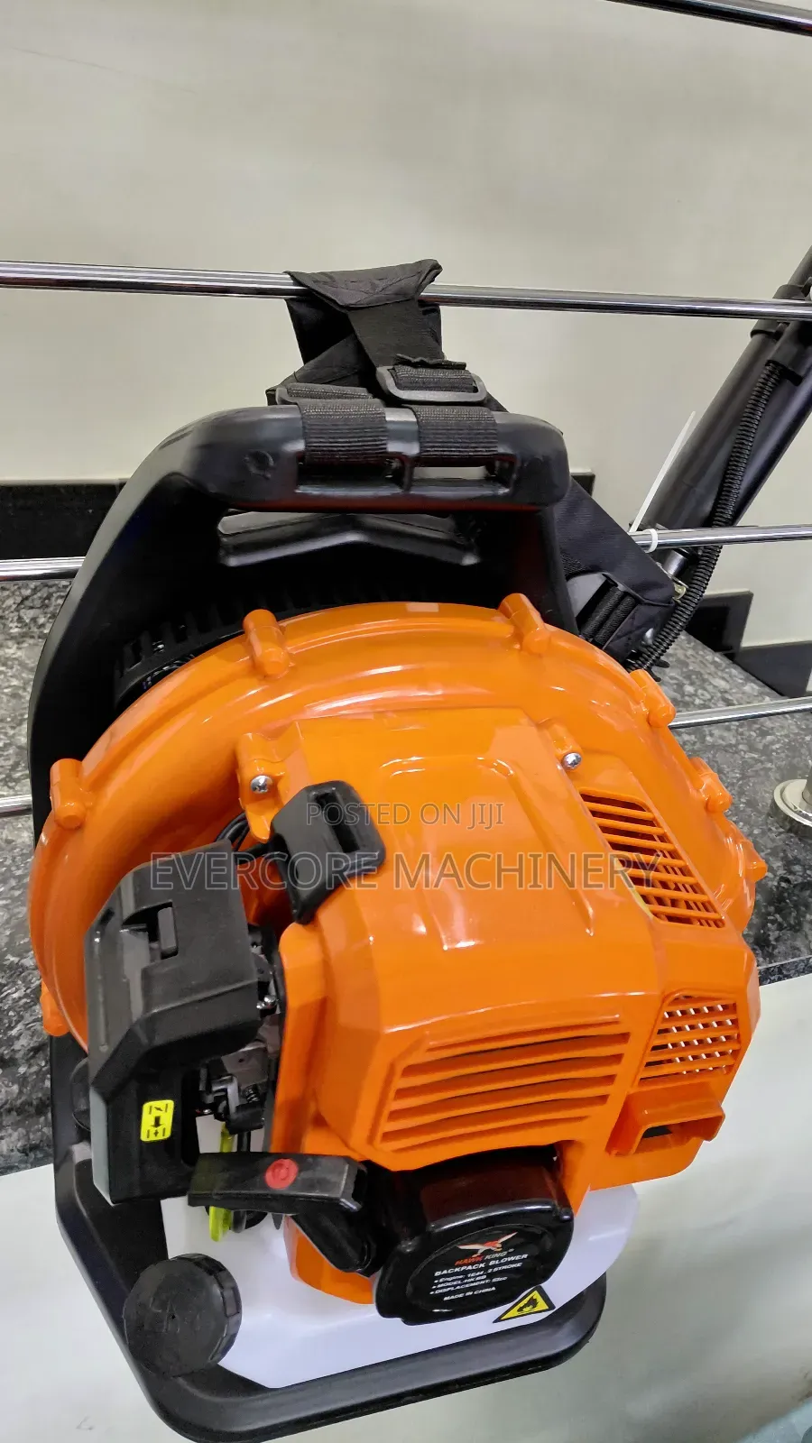 Heavy Duty Gasoline Lawn Blower Machine 2 Stroke Backpack.