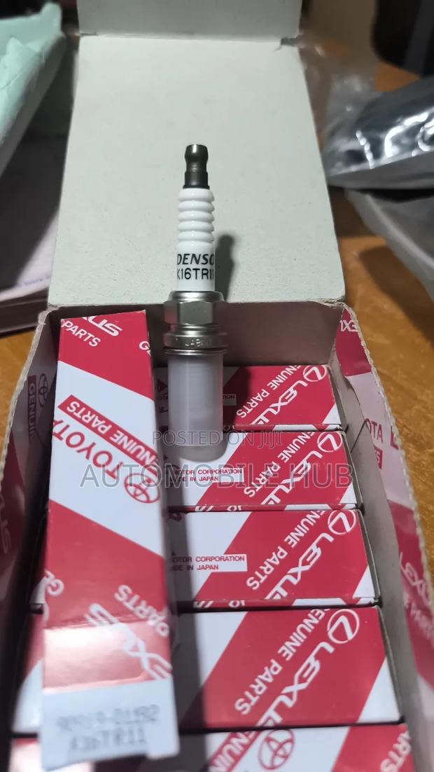 Toyota Corolla Ae 100 Sparkplugs 4pcs