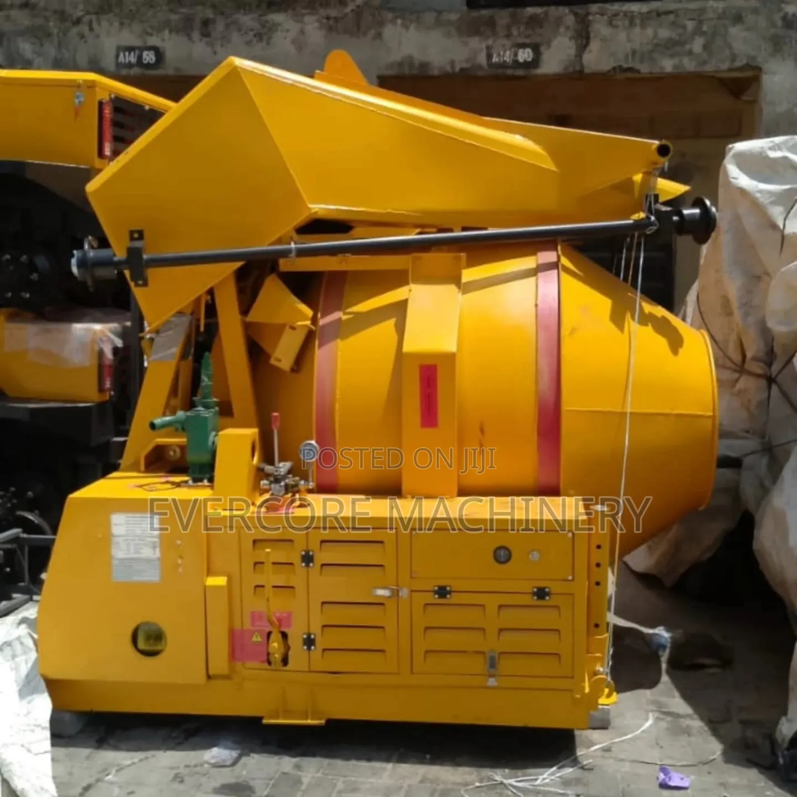 Self-Loading Concrete Mixer 560litres Diesel Powered.