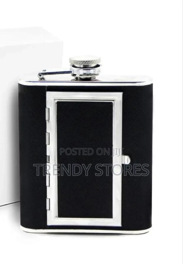 Hip Flask* - main view