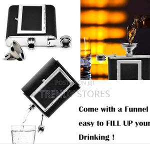 Hip Flask* - thumbnail 2