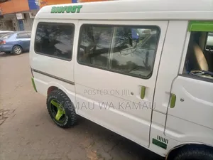 Executive Van for Hire. Fully Loaded Music.