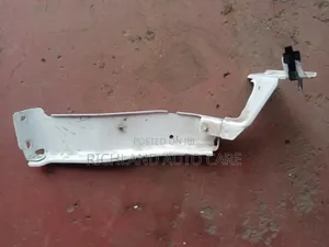 Fender Brace or Fender Support A4 B8 B8.5 Front Left Front Right