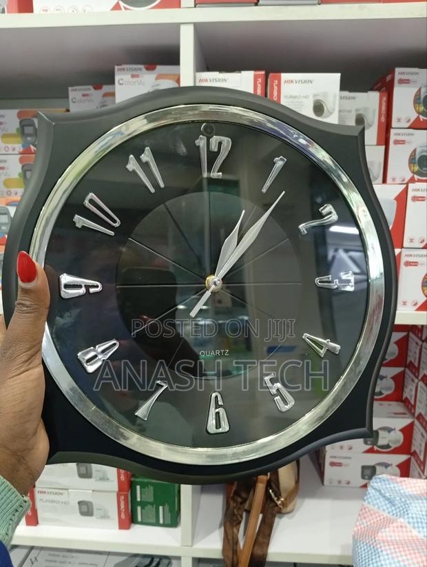 Compact Wall Clock Hidden Spy Camera - main view