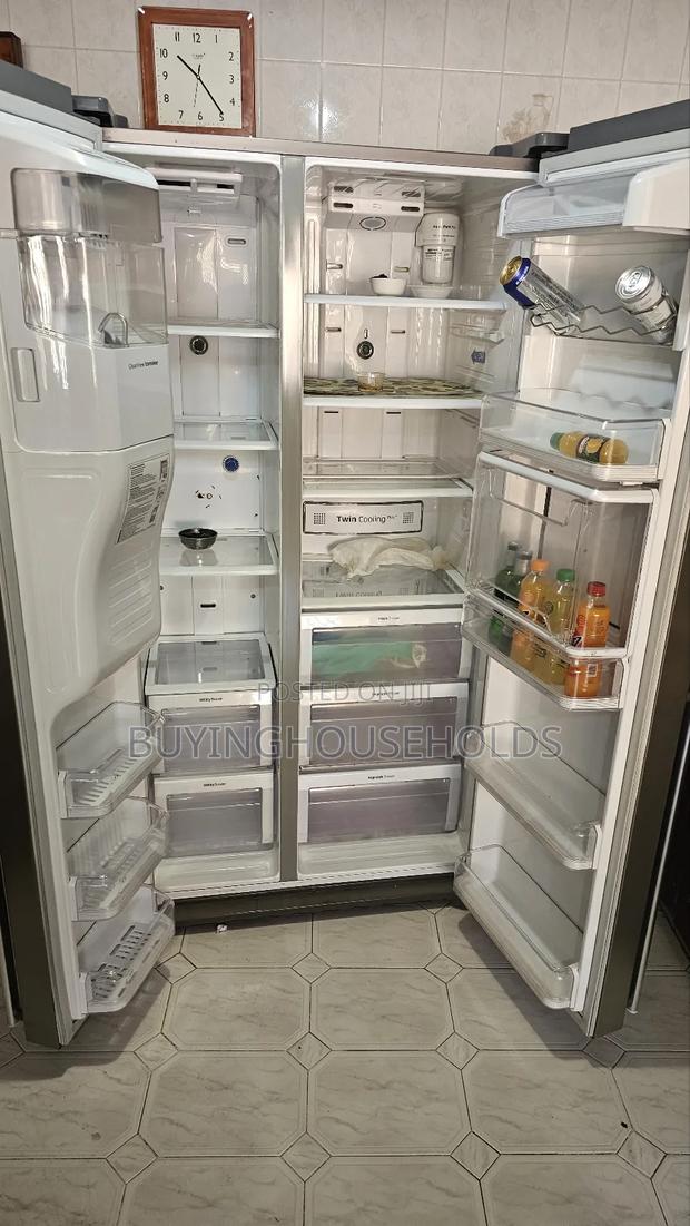 Samsung 560l Side by Side Fridge With Dispenser - thumbnail 5
