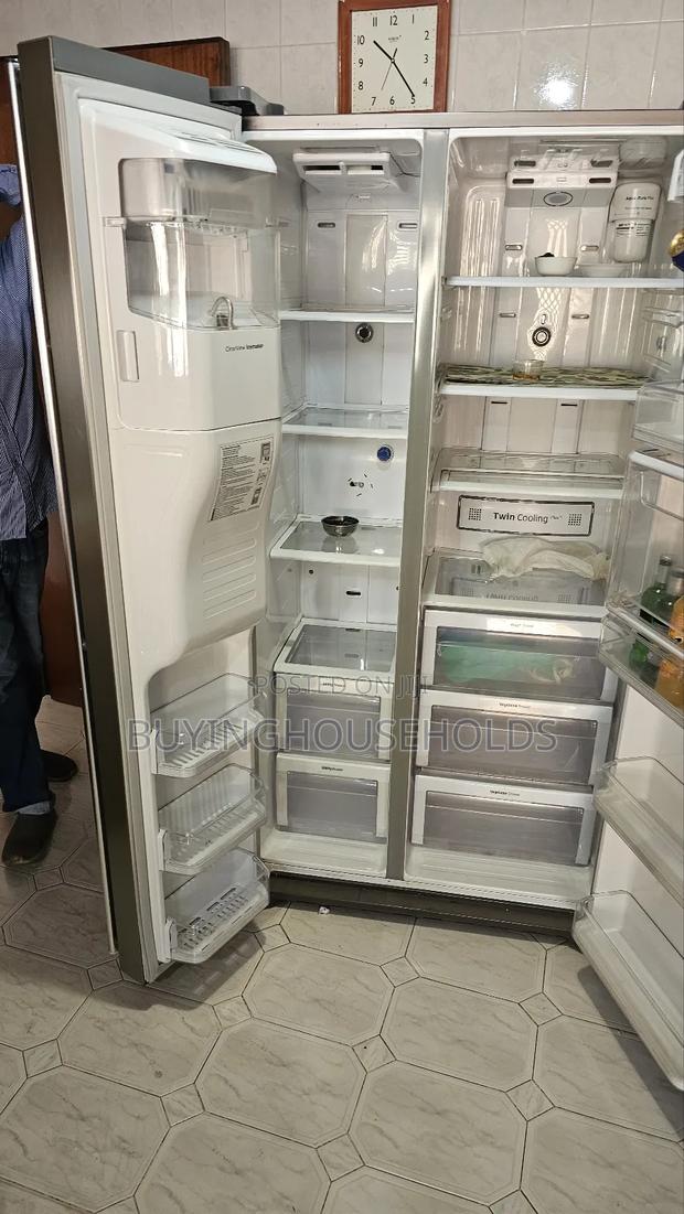 Samsung 560l Side by Side Fridge With Dispenser - thumbnail 6