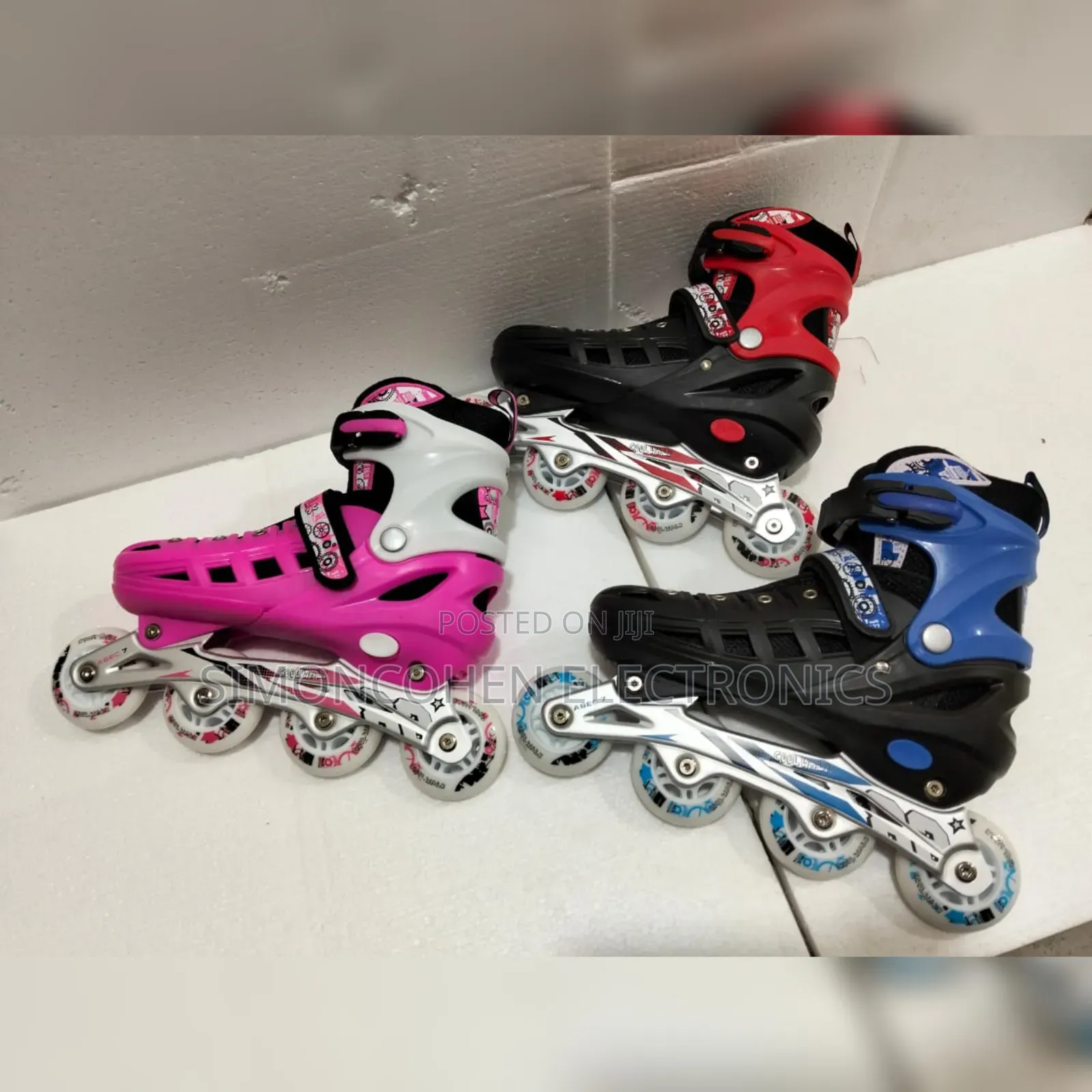 Skate Shoes With Rubber Wheels
