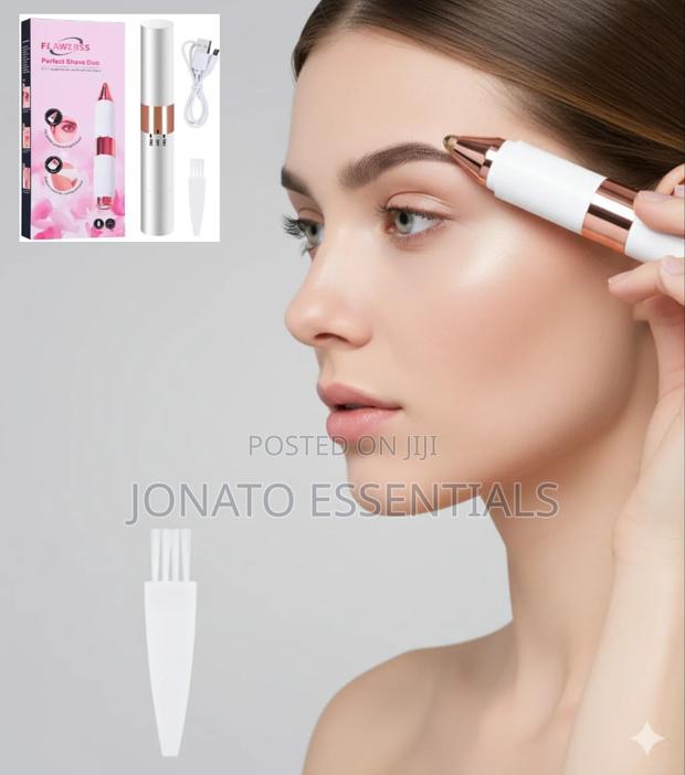 Rechargeable Eyebrow Trimmer, Shaver - main view