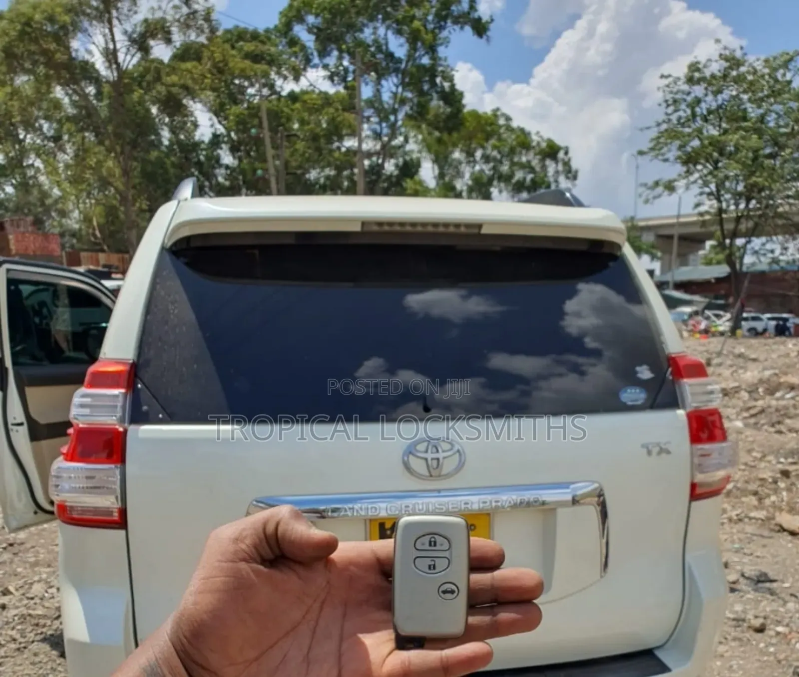 Toyota Land Cruiser Key Programming/All Keys Lost