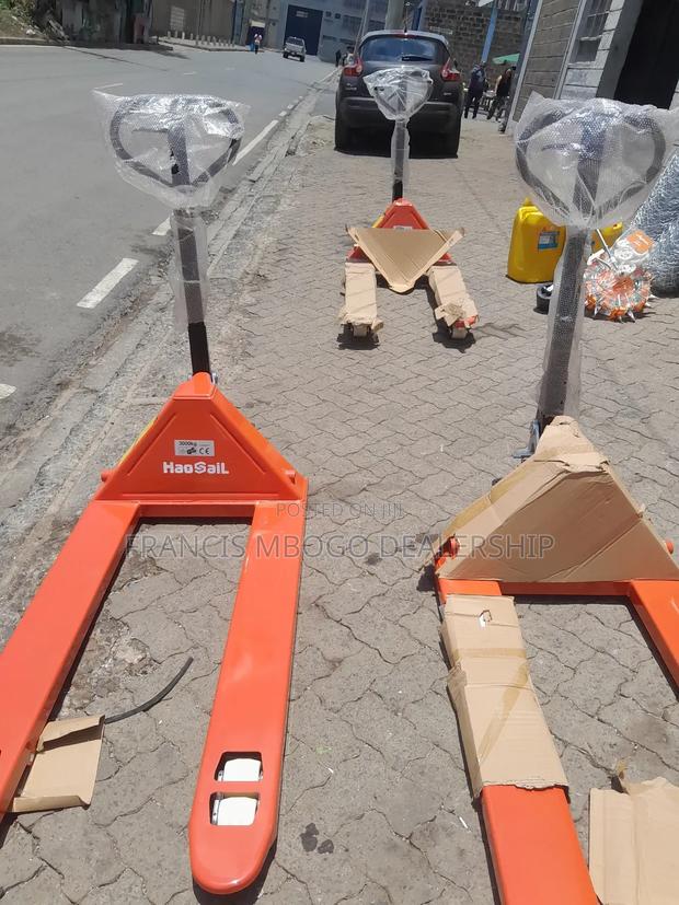 Pallet Trucks 3000kg - main view