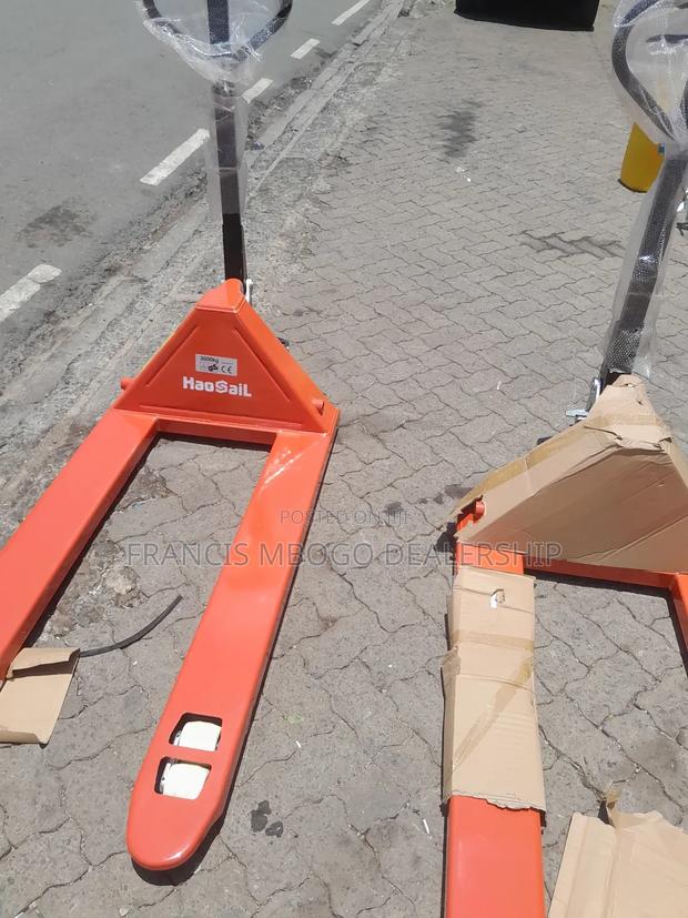 Hand Trucks Pallet Mover - thumbnail 4