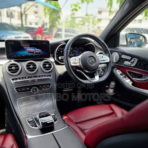 Mercedes-Benz C200 2019 Silver