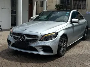 Mercedes-Benz C200 2019 Silver